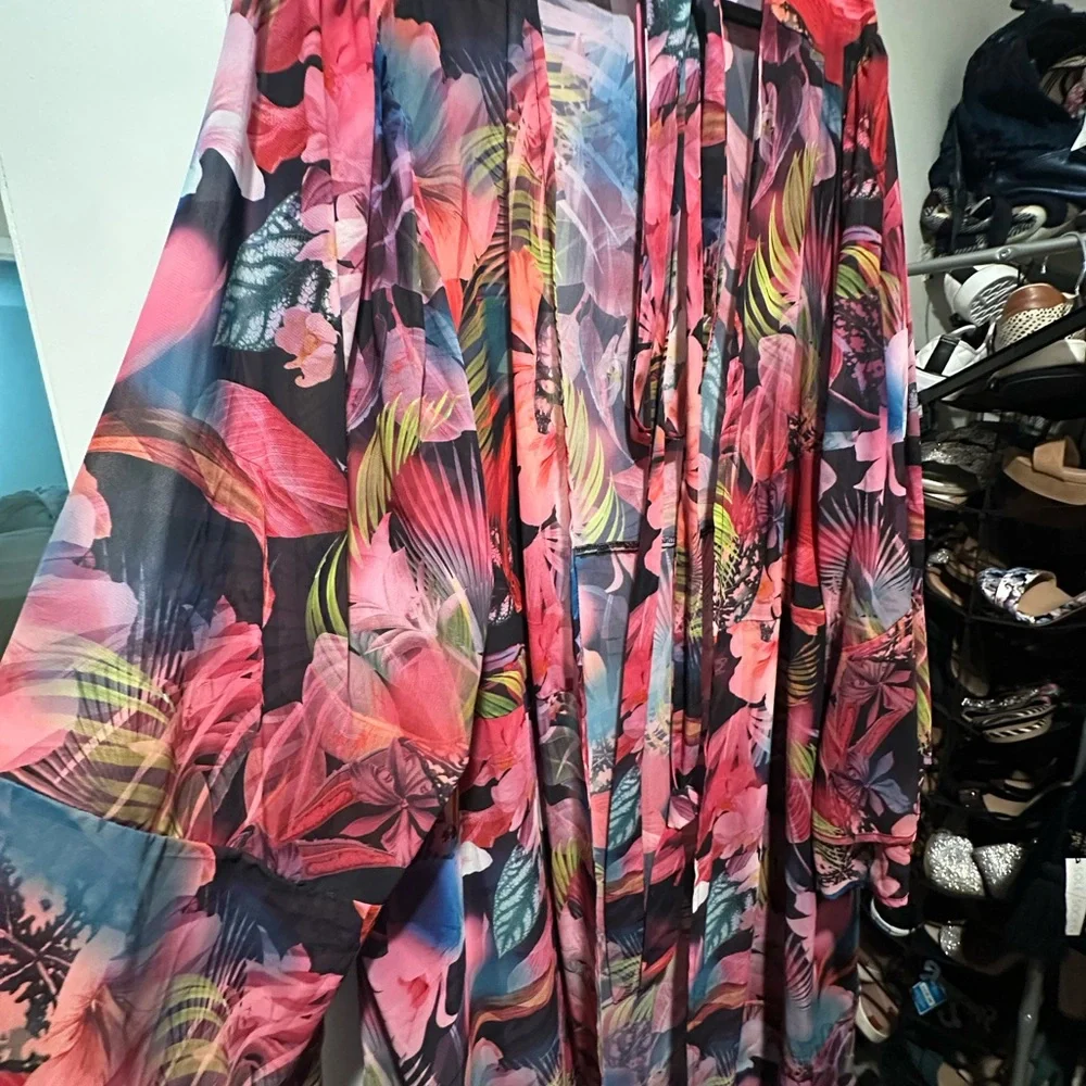 TORRID Vibrant Floral Swimsuit + Belted Cover Up - Picture 10 of 11